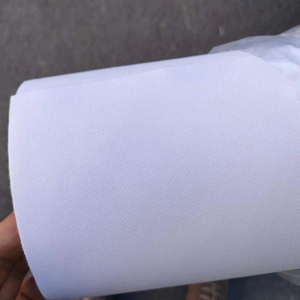 Rollo de Lienzo de Poliéster Blanco para Impresión de Alta Definición, Resistente al Desgaste, con Solvente Débil, para Pintura Interior - Product Image 4