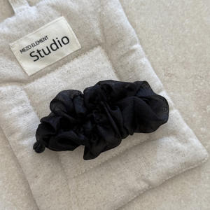 Pince à cheveux élégante en mousseline de soie plissée antidérapante pour queue de cheval pour femme - Product Image 6