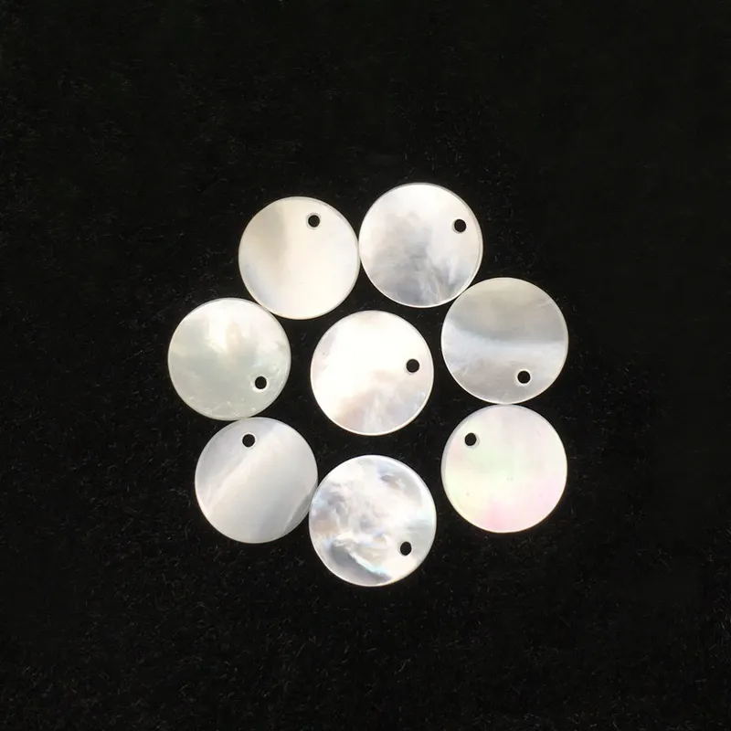 Kaliteli 10mm yuvarlak çift düz doğal beyaz anne inci kabuk diskler sikke taş küpe yapımı için