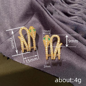 Orecchini in Oro Bianco con Diamanti Colore D e Occhi di Smeraldo, Taglio Brillante Rotondo, Diamanti Naturali, Gioielli di Lusso per Feste da Donna - Product Image 6