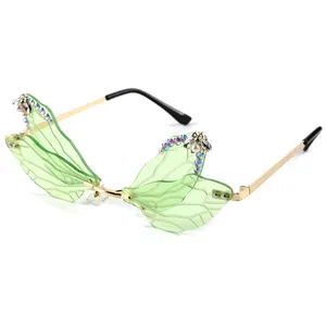 2024 Nieuwe Geleidelijke Kleurtinten Vlinder Zonnebril Vrouwen High Sense Design Mode Frameloze Europese En Amerikaanse Zonnebrillen