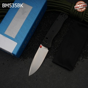Cuchillo Plegable BM535BK de Acero Inoxidable con Punta de Gota, Mango Negro y Perilla para el Pulgar, para Uso en Exteriores y EDC - Product Image 1
