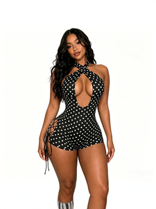 Mono corto de moda urbana europea y americana para mujer, con estampado de lunares, cuello halter, escote pronunciado y espalda descubierta - Product Image 2