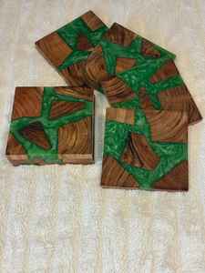 Juego de Posavasos de Madera de Resina Natural con Diseño Artesanal Duradero, Perfecto para Uso Diario o Exhibición Decorativa en Mesas de Centro - Product Image 5
