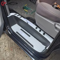 Bande lumineuse LED pour seuil de porte RHD Thaïlandaise pour Hyundai H-1 Starex H1 Huiyi, installation facile, durable, anti-rayures, garniture de seuil de porte intérieure de voiture