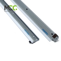 Lame de nettoyage de tambour basse température OEM pour Konica Minolta Bizhub C250i C300i C360i C450i C550i C650i C750i, pièce de copieur Raclette