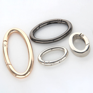YYX Aleación de zinc Anillo de resorte ovalado <span class=keywords><strong>Claps</strong></span> Ganchos de clip a presión Gancho de mosquetón abierto de resorte para bolsos y ropa - Product Image 2