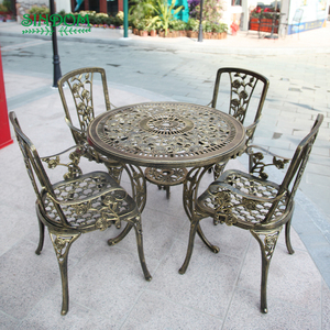 Meilleures ventes : Ensemble <span class=keywords><strong>de</strong></span> <span class=keywords><strong>table</strong></span> et chaises <span class=keywords><strong>de</strong></span> <span class=keywords><strong>jardin</strong></span> en fonte d'aluminium <span class=keywords><strong>de</strong></span> style classique européen pour chambre et hôtel - Product Image 4