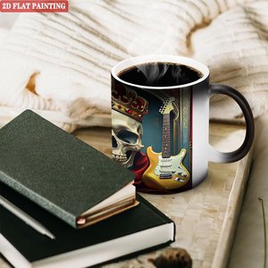 Taza de Cerámica Negra Esmerilada de 11 oz, Termosensible, con Diseño Artístico de Calavera, Corona y Guitarra - Product Image 3