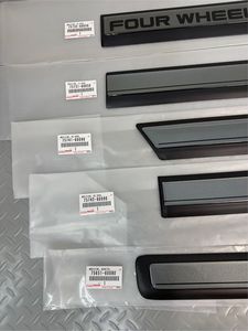 Molduras de Puerta Genuinas OEM para Land Cruiser FZJ80 93-97 Marca Japonesa P8 Delanteras/Traseras Decoración Exterior 4WD - Product Image 4