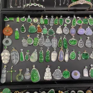 Myanmar A Goods Jade Goddess 18K Inlaid Ruyi Leaves Buddha Lucky Pendant Peace Buckle Genuine Emerald Pendant Wholesale