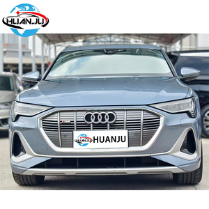Audi <span class=keywords><strong>E</strong></span>-<span class=keywords><strong>tron</strong></span> <span class=keywords><strong>55</strong></span> Quatro 2025 Usado, SUV Eléctrico de Lujo de Segunda Mano, 95kWh, Gran Autonomía, Tracción en las Cuatro Ruedas, Bajo Kilometraje, Vehículo en Excelentes Condiciones - Product Image 4