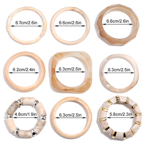 Nuovi Bracciali Irregolari alla Moda con Perline Geometriche, Gioielli Impilabili per le Feste, Accessori in Acrilico Colorato per Donne - Product Image 6