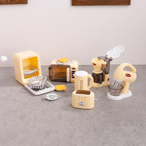 Ensemble de cuisine miniature pour enfants avec des petits appareils électroménagers simulés comme une machine à café, une <span class=keywords><strong>grille</strong></span>-<span class=keywords><strong>pain</strong></span> et un four - Product Image 2