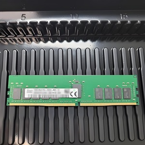 แรมเซิร์ฟเวอร์ DDR5 รุ่น P64706-B21 32GB (1x32GB) Dual Rank X8 DDR5-5600 CAS-46-45-45 EC8 Registered Smart Memory Kit - Product Image 4