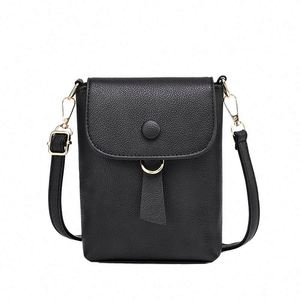 New Fashion Crescent Moon Handbag Jelly <b>Bag</b> PVC Lady Simple Patent Leather <b>Bag</b> - Product Image 1