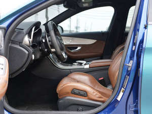 <span class=keywords><strong>Mercedes</strong></span>-Benz <span class=keywords><strong>Classe</strong></span> <span class=keywords><strong>C</strong></span> <span class=keywords><strong>AMG</strong></span> <span class=keywords><strong>C</strong></span> <span class=keywords><strong>63</strong></span> S 2018 soigneusement utilisée avec sièges en cuir de boîte de vitesses AUTO - Product Image 3