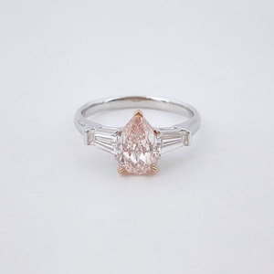 Bagues de fiançailles de luxe pour femmes en or <span class=keywords><strong>rose</strong></span> et blanc 18 carats avec diamant <span class=keywords><strong>rose</strong></span> fantaisie cultivé en laboratoire à trois pierres et tige droite en forme de goutte d'eau, bagues tendance - Product Image 5
