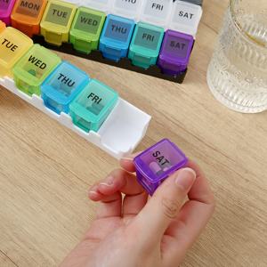 กล่องยาพกพาแบบพลาสติก PP สีสันสดใส เป็นมิตรกับสิ่งแวดล้อม พร้อมช่องเก็บแยกอิสระสำหรับยาจำเป็นสำหรับหนึ่งสัปดาห์ - Product Image 1