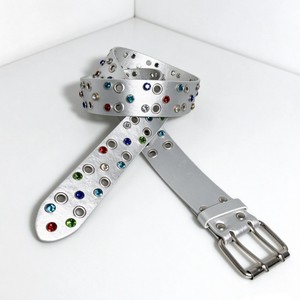 Nuova Cintura Y2k 2026 con Strass Incastonati in PU, Fibbia a Doppio Ago, Fori Rotondi, Stile Punk Rock per Uomini e Donne - Product Image 5