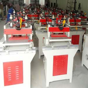 Machine à tenonner le bois à queue d'aronde à axe unique pour le fraisage de doigts de bois, multi-axes pour le travail du bois avec table coulissante - Product Image 3