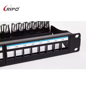 Panel de Conexiones Cat5e de 24 Puertos Sin Blindaje, con Puertos Chapados en Oro para Ethernet, Duradero - Product Image 4