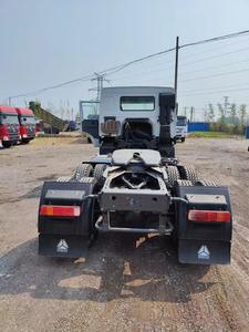 Heavy Duty Nouveau Sino Truck Howo 380Hp Hw76 Cabine 6X4 Howo Tracteur Tête de Camion - Product Image 5