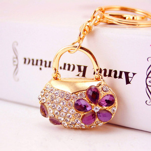 Túi Xách Hình Dạng Túi Xe <span class=keywords><strong>Keychain</strong></span> Phụ Nữ Phụ Kiện Kim Loại Mặt Dây Chuyền Tùy Chỉnh <span class=keywords><strong>Keychain</strong></span> - Product Image 2