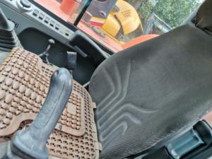 DX60 Doosan มือสองยี่ห้อเกาหลี6ตัน0.18mÂ ³ ความจุถังตีนตะขาบขนาดเล็กพร้อมเครื่องยนต์เกียร์สูบวิคเกอร์ - Product Image 5