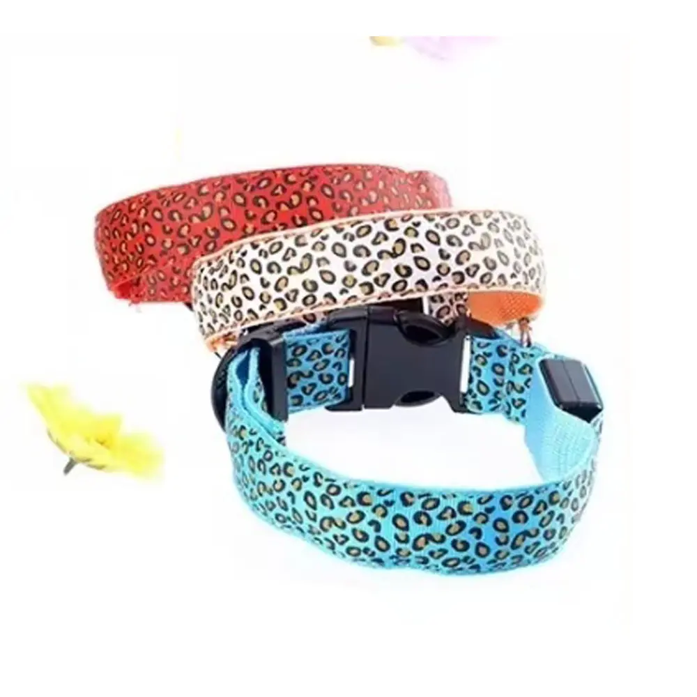 Fabricante Led Collar de perro USb recargable intermitente Nylon 3 modos iluminación estampado de leopardo perro mascota Collar collares de perro