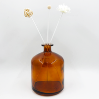 Diffuseur de parfum d'aromathérapie en verre de grande taille 1L, couleur personnalisée, avec bouchon en liège pour un usage domestique, emballé dans un carton