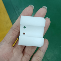 Service de fraisage CNC sur mesure, support de capteur en POM blanc, pièces de machine à fraiser CNC