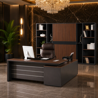 Bureau de direction moderne en forme de L, table de patron en bois avec armoire latérale pour le travail de bureau, options de taille personnalisée