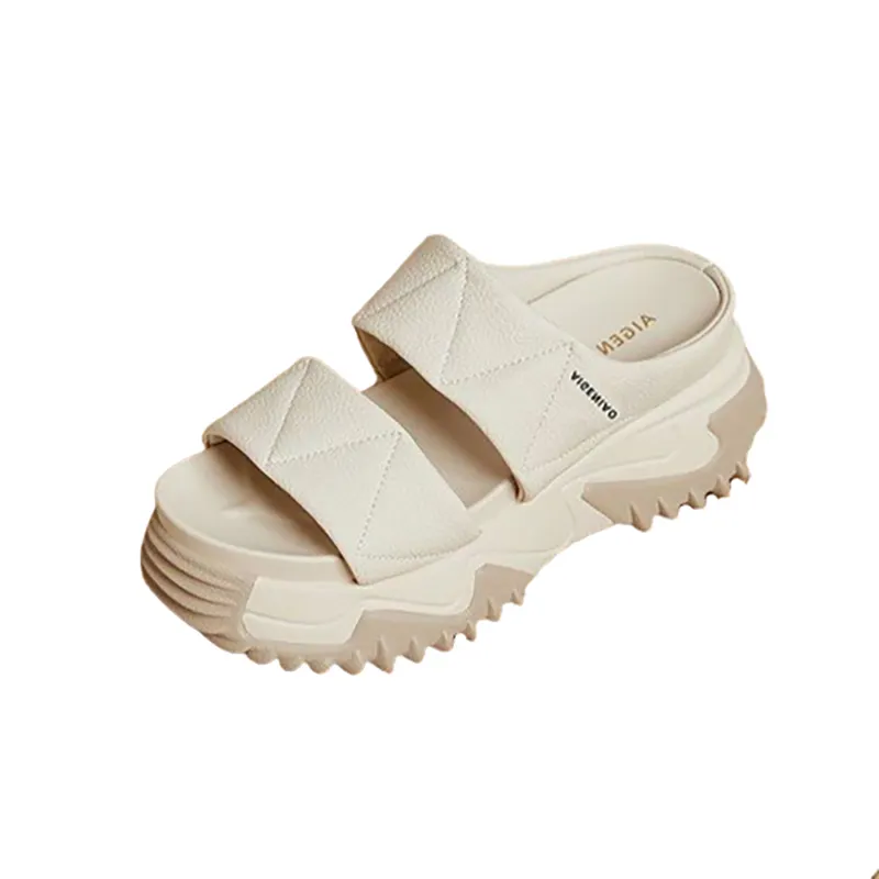 Thick soled sandals and slippers will increase the leisure value of sponge cake and soft soles in 2024