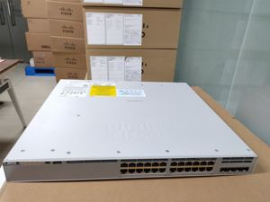 Commutateur Catalyst C9300L-24T-4X-A 24 ports Gigabit 4 ports SFP Neuf sous scellé d'usine Livraison rapide Garantie 1 an SNMP QoS - Product Image 2