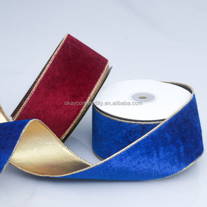 OKAY Vente en gros 2.5 pouces x 10 mètres <span class=keywords><strong>de</strong></span> <span class=keywords><strong>ruban</strong></span> <span class=keywords><strong>de</strong></span> velours filaire <span class=keywords><strong>de</strong></span> Noël extérieur <span class=keywords><strong>rouge</strong></span> avec bord doré pour couronnes - Product Image 4