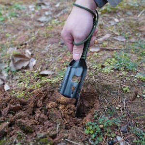 Truelle <span class=keywords><strong>de</strong></span> <span class=keywords><strong>camping</strong></span> <span class=keywords><strong>de</strong></span> jardin légère survie mini pelle <span class=keywords><strong>de</strong></span> <span class=keywords><strong>camping</strong></span> pliante multifonctionnelle - Product Image 3
