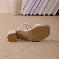 Nouvelles sandales sexy pour femmes à talons hauts, talons épais, boucle métallique à corde ronde, dessus en daim synthétique, bout ouvert, Life LQ-1