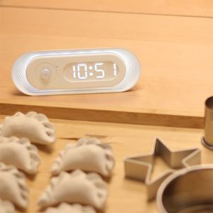 Lumière à détecteur de mouvement infrarouge pour le corps humain avec batterie rechargeable intégrée, horloge, lumière intelligente pour la maison - Product Image 3