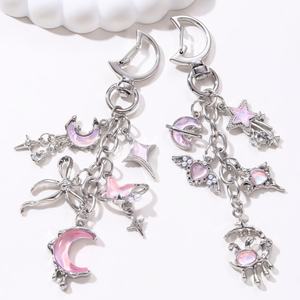Pretty Y2K <span class=keywords><strong>Moon</strong></span> Star Heart esmalte llavero lindo amor rosa azul colores llavero para mujeres niñas decoración de llaves joyería hecha a mano - Product Image 1