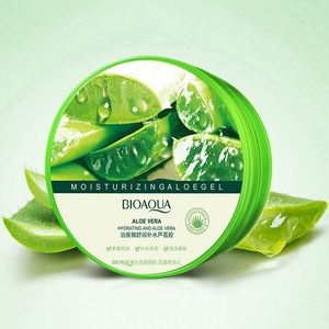 Gel pur d'<span class=keywords><strong>aloe</strong></span> <span class=keywords><strong>vera</strong></span> pour le visage <span class=keywords><strong>Bioaqua</strong></span> Nature <span class=keywords><strong>Aloe</strong></span> <span class=keywords><strong>Vera</strong></span> 92% apaisant et hydratant pour le soin de la peau du visage - Product Image 3