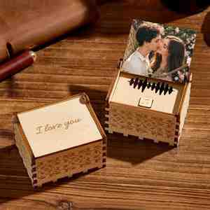 Caja de Música de Madera Personalizada con Texto y Foto, Regalos para Enamorados, Novia, Esposo, Esposa, Aniversario de Bodas, Cumpleaños - Product Image 2