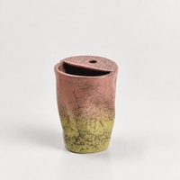 Tasse à café en céramique émaillée au four Lelyi, style créatif minimaliste vintage, artisanale, irrégulière et délicate, de haute valeur, pour un usage exclusif