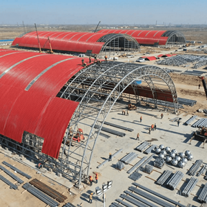 Maison préfabriquée robuste pour usage industriel et résidentiel avec structure en acier solide et installation rapide - Product Image 1