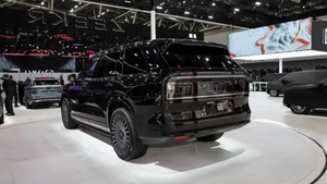 Véhicule à énergie nouvelle ZEEKR 9X toutes versions 2025, neuf ou d'occasion, SUV familial de luxe, performances robustes, en vente chaude - Product Image 6
