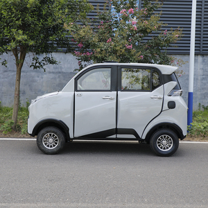Nouvelle énergie véhicule unique Mini 4 roues voiture électrique multi-usages petit cyclomoteur <span class=keywords><strong>en</strong></span> cuir berline caractéristiques fermé caméra lumière - Product Image 3