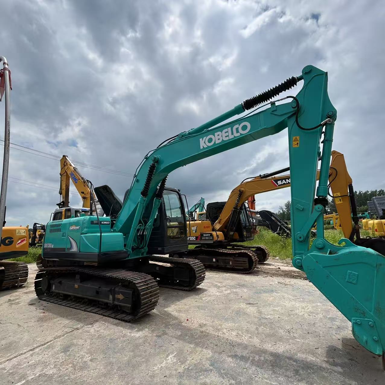 Экскаватор Kobelco SK130LC, экскаватор Kobelco260, экскаватор Kobelco350, экскаватор Kobelco480, низкая цена, б/у машина