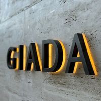 Enseignes rétroéclairées personnalisées, signalétique LED pour la publicité commerciale, enseignes de magasin, devanture de magasin, lettres 3D en métal pour l'extérieur