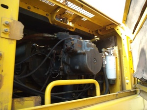 รถขุดตีนตะขาบ Komatsu PC400-8R ปี 2022 มือสอง พร้อมเครื่องยนต์และมอเตอร์ ใช้งานมาแล้ว 6000 ชั่วโมง ราคาถูก ประสิทธิภาพเยี่ยม เหมาะสำหรับงานก่อสร้าง - Product Image 6