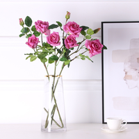 Vente de gros Fleurs artificielles Roses en soie de haute qualité pour la décoration de mariage Roses artificielles avec tige haut de gamme